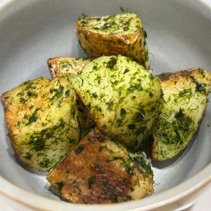 ゆゆゆんの作ってみた!投稿(食べすぎ注意♪『新じゃがのたっぷり青のりのポテト』)