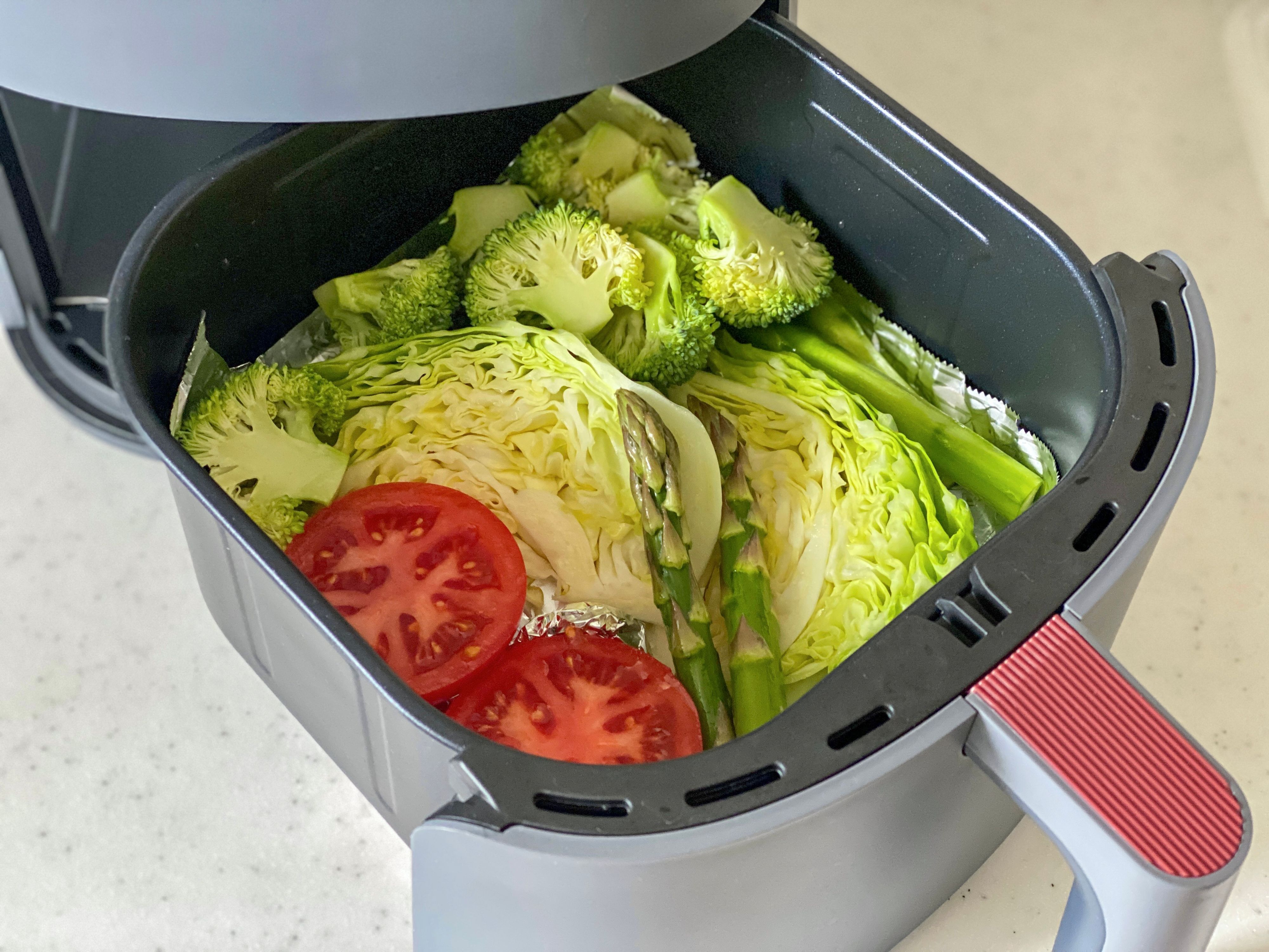 グリル野菜のホットサラダ＊シーザードレッシング添え | レシピサイトNadia