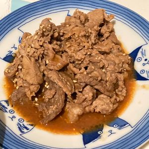 すみれの作ってみた!投稿(【焼肉屋さんの味！絶品☆牛カルビ焼肉】漬け込みいらず)