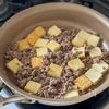 【厚揚げと豆もやしとピーマンのそぼろあん】ボリュームあんかけの工程2