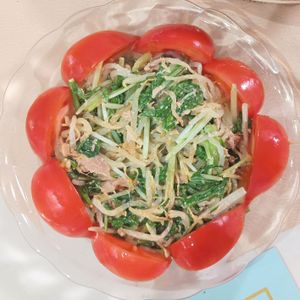 milkの作ってみた!投稿(抱えて食べたい♪『水菜ともやしとツナのごまマヨサラダ』)