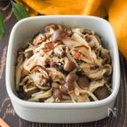 レンジで3分！旨味たっぷり塩昆布きのこ