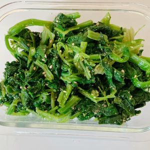 1322383の作ってみた!投稿(レンチンで副菜1品『ほうれん草の胡麻和え』)
