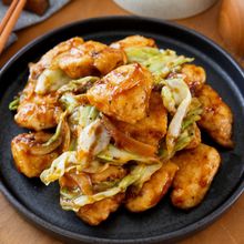 『鶏むね肉とキャベツの回鍋肉風炒め』むね肉でヘルシー☆簡単♪