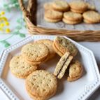 ザクザク食感！米粉と全粒粉のチョコサンドクッキー