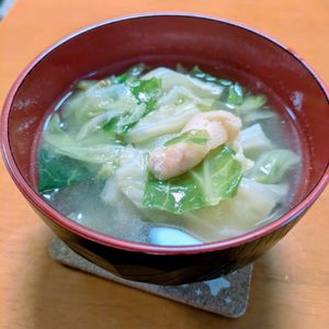 ゆきまる🐬🫧の作ってみた!投稿(【キャベツとお揚げのお味噌汁】炒めたキャベツの甘みが絶品！)
