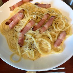 りりぃの作ってみた!投稿(包丁まな板不要✨ワンパンとろける豆乳カルボナーラ🍝)