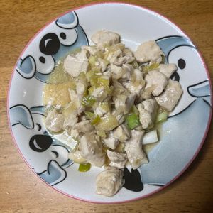 青リンゴの作ってみた!投稿(やみつき♡鶏むね肉と長ねぎの塩レモン炒め)