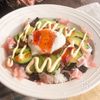 『火を使わないごはん』生ハムとアボカドのレンチン温卵乗せ丼の工程5
