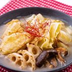 つるりんワンタン入り☆鶏手羽と焼き野菜の旨味塩スープ