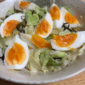 1000426の作ってみた!投稿(キャベツと半熟卵の《塩昆布♡ごまマヨサラダ》)