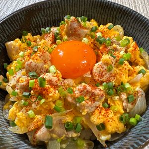 楽ラク手抜キッチン🐶🐾の作ってみた!投稿(【親子丼】白だしで作る！ふわとろWたまごの絶品丼)