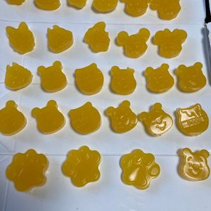 そら・ゆずの作ってみた!投稿(電子レンジで簡単♡ぶどうジュースのグミ♪)