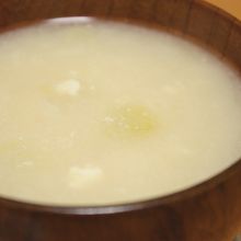 崩し豆腐のお味噌汁
