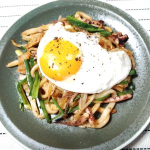 M＊Pの作ってみた!投稿(キムチ焼きうどん )