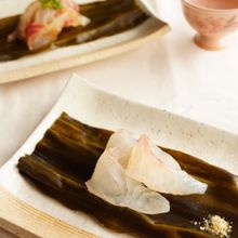 白身魚の昆布締め