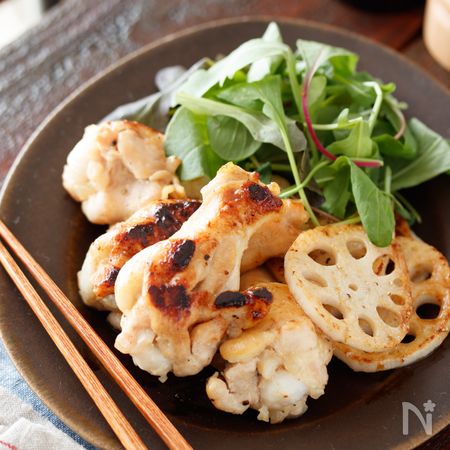 手羽元deうま塩ガーリックチキン 作り置き 下味冷凍 By ｙｕｕ レシピサイト Nadia ナディア プロの料理家のおいしいレシピ