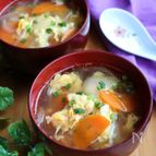 優しい味＊玉ねぎとにんじんと卵の中華スープ