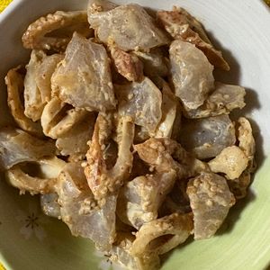 チョビの助の作ってみた!投稿(【これ食べて3キロ痩せた③】ちくわと蒟蒻の七味和え)