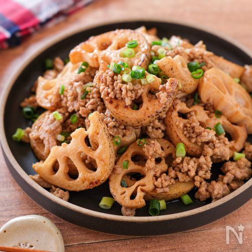 【ひき肉とれんこんの担々炒め】プチッと鍋で簡単味付け！