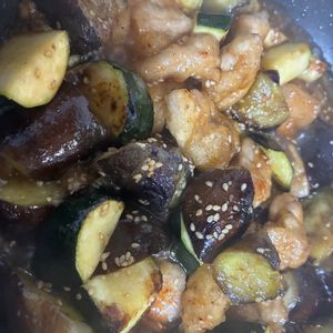 1434936の作ってみた!投稿(【鮭と夏野菜のサクじゅわ照り焼き】ごはんがすすむ絶品レシピ)