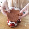 【市販スポンジで簡単！】手袋ケーキの工程5
