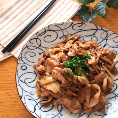 美味しい節約レシピ♡豚こまと舞茸の甘辛炒め