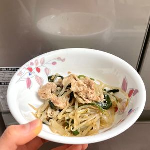 ケの作ってみた!投稿(絶品♡豚ニラもやし炒め【#下味冷凍#包丁不要#重ねて放置】)