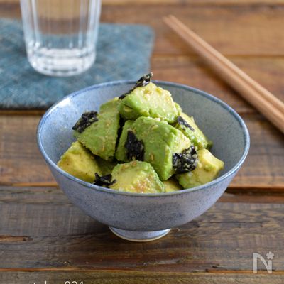 やみつき！アボカドのナムル。切って和えるだけ簡単おつまみ。