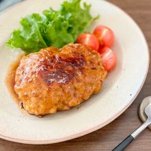 【豚こまのガーリック醤油バーグ】食べ応え◎ご飯が進む!