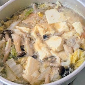 しゃきぴよラブの作ってみた!投稿(とろとろ白菜のうま塩スープ【#冷蔵庫のお掃除#おかずスープ】)
