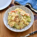 レタスとカニカマの【最強ふわとろ卵とじ】