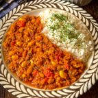 【お豆とサバ缶のトマトこうじカレー】魚臭くない♪高タンパク☆