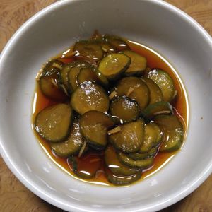 ももの作ってみた!投稿(チンして漬けるだけ！ご飯がすすむ「きゅうりのポリポリ漬け」)