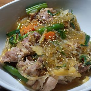 ひろりぃの作ってみた!投稿(【豚チャプチェ】材料入れて放置するだけ♪子どもも爆食い❤️)