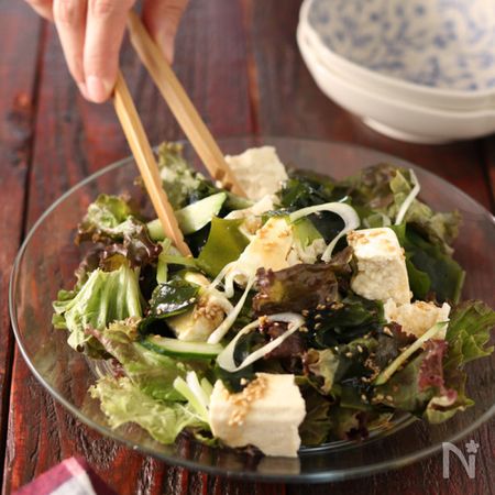 焼肉屋さんのチョレギ豆腐サラダ【#タレが絶品】 by Yuu | レシピサイト Nadia | ナディア - プロの料理家のおいしいレシピ