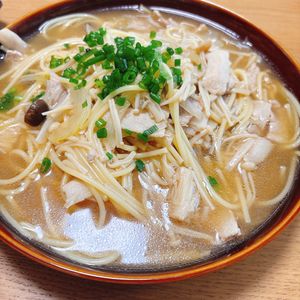 し☆の作ってみた!投稿(【豚肉ときのこの和風スープパスタ】パスタ好きの夫が絶賛！)