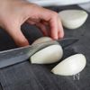 【新玉ねぎと生ハムのクリスピー】ザクっとろ甘♪やみつきひと皿の工程1