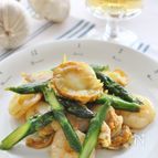 アスパラと魚介のカレー炒め