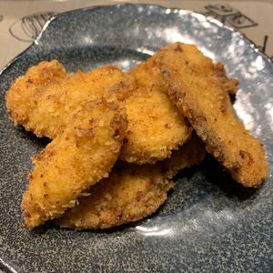 ぐ〜たら子の作ってみた!投稿(【むね肉で柔らか♪無限ザクうまカレーチキン】子供爆食！)