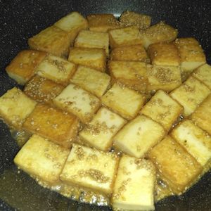 612481の作ってみた!投稿(【厚揚げのごま味噌照り焼き】ササッとおつまみに♬甘め味噌味♡)