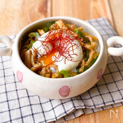 温玉のせ♡チンジャオロース丼