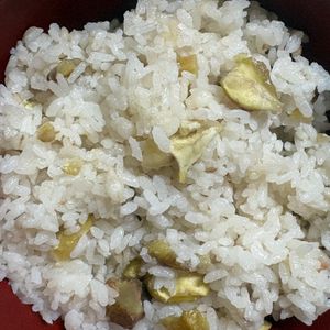 チョビの助の作ってみた!投稿(白だしで栗ご飯)