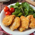 節約、簡単、旨い！鶏むね肉のチーズ入りピカタ