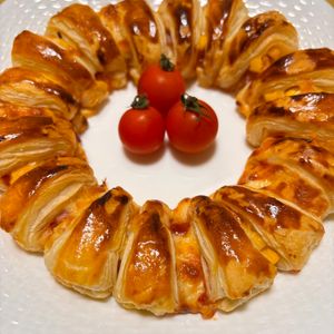 さんばさんの作ってみた!投稿(【パイシートで簡単】🎄 クリスピーリースピザ 🎄)