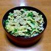 Nao★彡の作ってみた!投稿(10分で完成！【ネギ豚カレー炒め丼】)