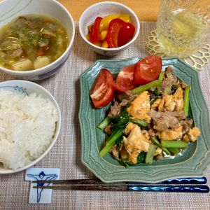 たぁプーの作ってみた!投稿(豚肉と小松菜と卵のオイスター炒め)