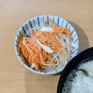 かおちゃんの作ってみた!投稿(ちくわとにんじんの中華風春雨サラダ【#水っぽくならない】)