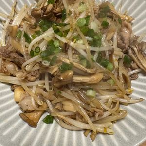 みやびママの作ってみた!投稿(【豚こまともやしの炒め物】シンプルで美味しい節約レシピ)