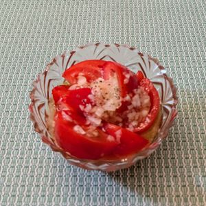 𝔂𝓾𝓶𝓲🍓の作ってみた!投稿(【飲み干したくなる！トマトと玉ねぎサラダ】5分で簡単に)